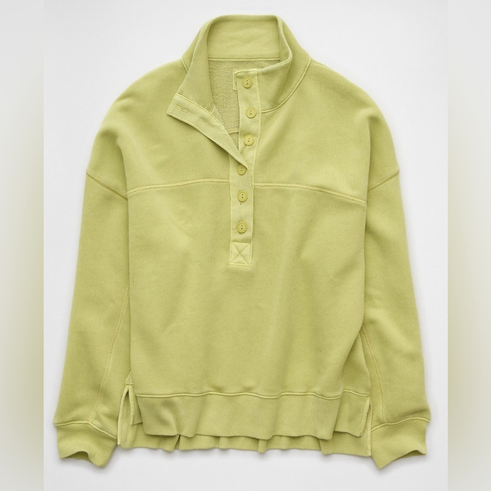 American Eagle Big Hug Henley sweatshirt